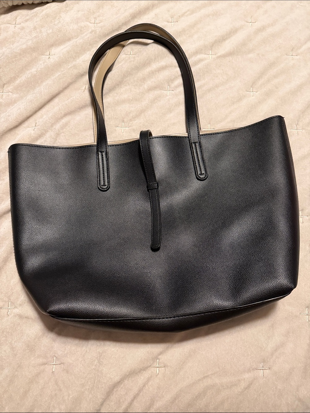 Classic Black Tote Bag - Women